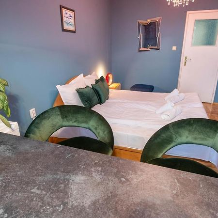 Private Studio In The Centre Warna Zewnętrze zdjęcie